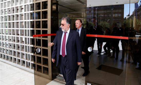 Καλά κρατεί ο «πόλεμος» Μαξίμου – Πανούση