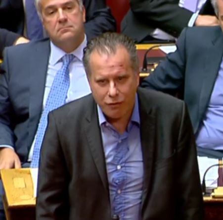 Αναζητούν και μια γυναίκα για την επίθεση στον Κουμουτσάκο