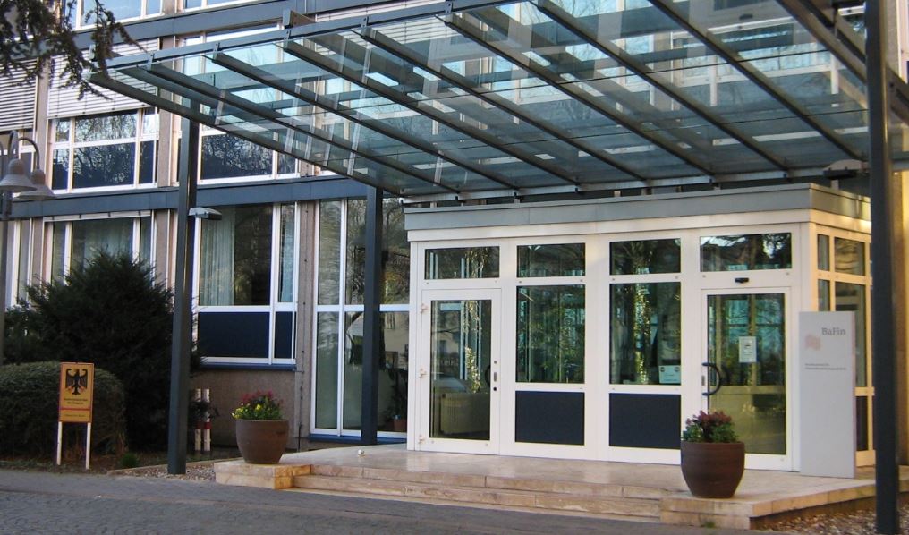 Το γερμανικό ΥΠΟΙΚ για την ανακεφαλαιοποίηση των τραπεζών