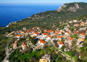 «Μεγάλες καταστροφές στο χωριό Αθάνι στη Λευκάδα» – ΒΙΝΤΕΟ