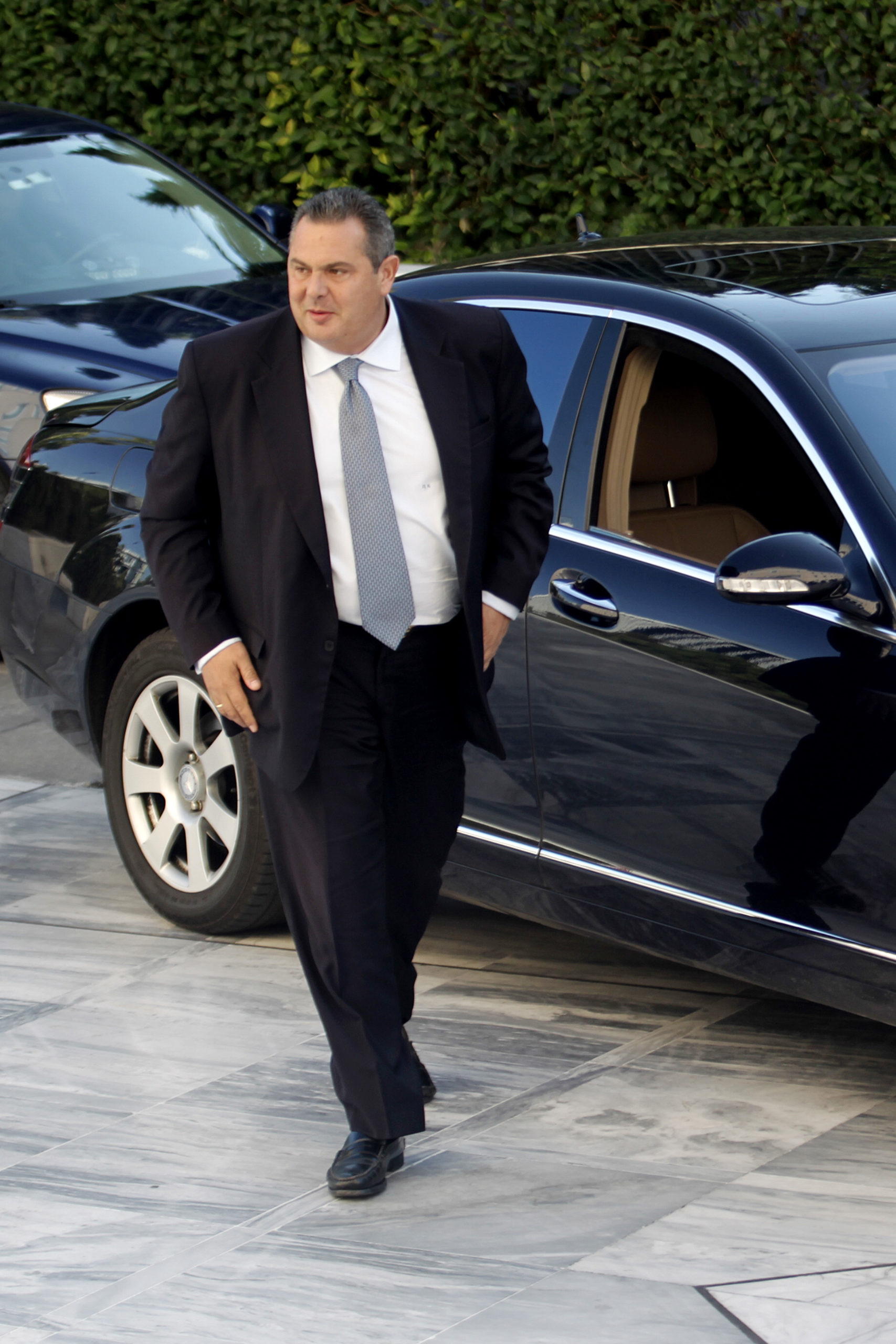 Το μήνυμα του Καμμένου στο Twitter προς τους Αεροπόρους