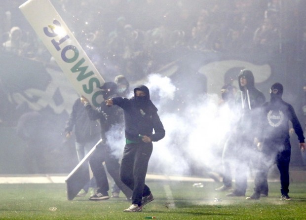 Η στιγμή της εισβολής στη Λεωφόρο – ΒΙΝΤΕΟ