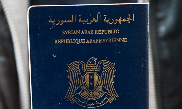 Πλαστά συριακά διαβατήρια πωλούνται στο Facebook