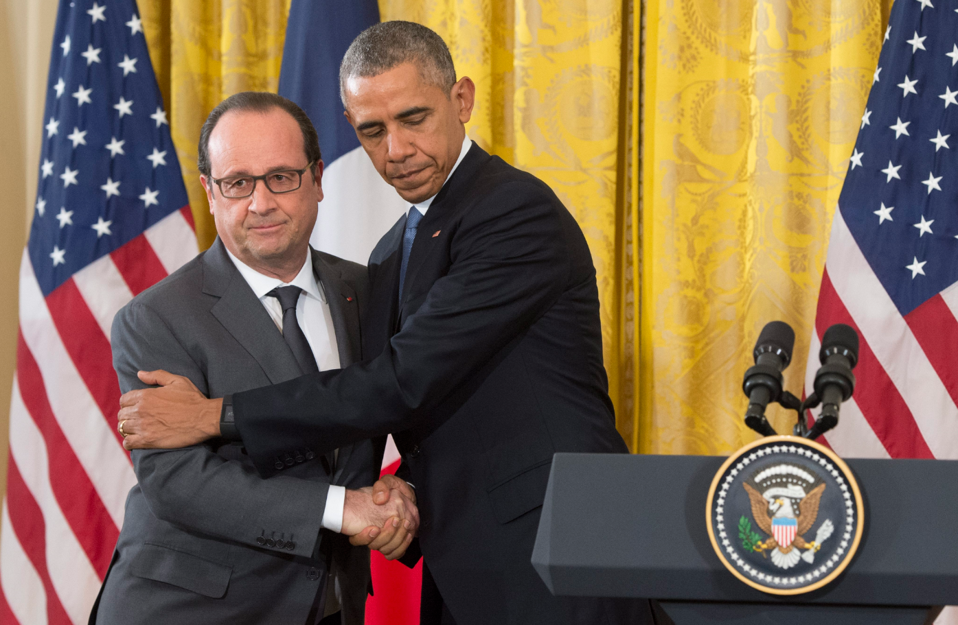 Ομπάμα: “Είμαστε όλοι Γάλλοι”