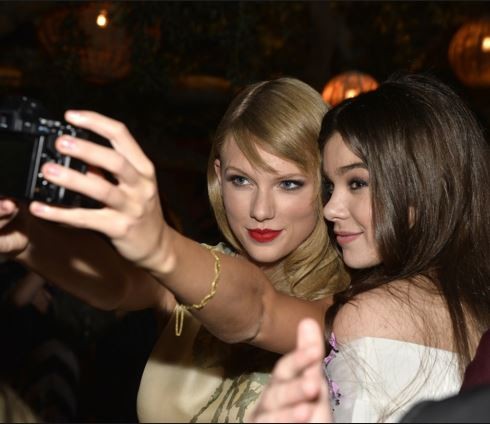 10 tips για να βγάλεις τις καλύτερες selfie