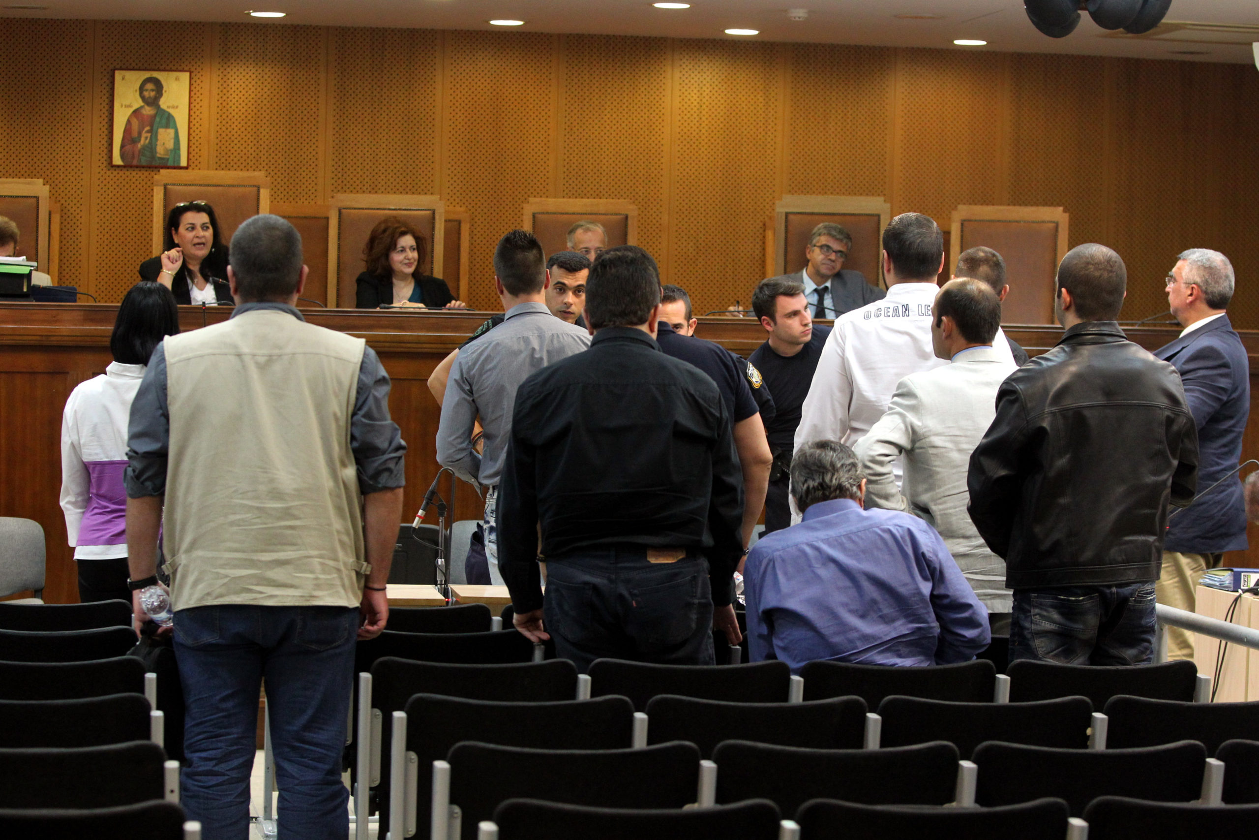 Τι κατέθεσε ο αστυνομικός της Άμεσης Δράσης στη δίκη της ΧΑ