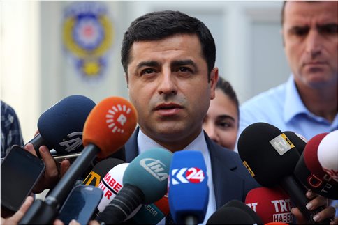 Απόπειρα δολοφονίας κατά του ηγέτη του φιλοκουρδικού κόμματος της Τουρκίας