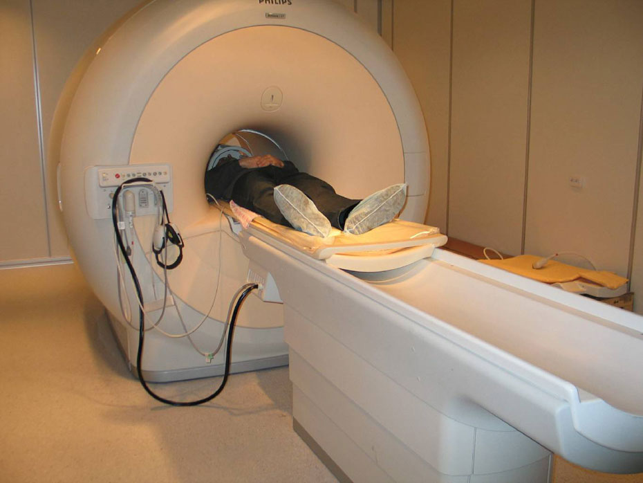 Χωρίς αξονικούς τομογράφους 200.000 κάτοικοι