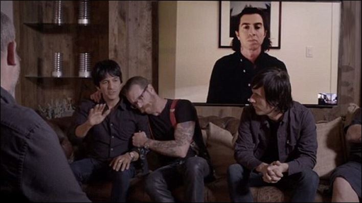 Τις φρικιαστικές στιγμές στο Μπατακλάν περιγράφουν οι Eagles Of Death Metal – ΒΙΝΤΕΟ