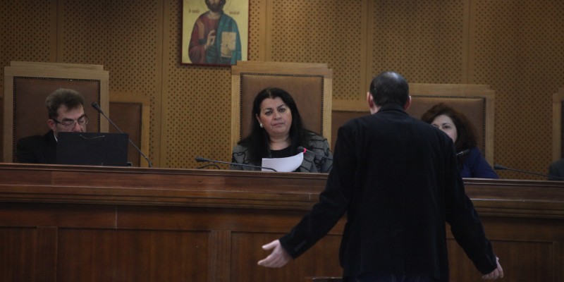 Ο κρίσιμος μάρτυρας στη δίκη της Χρυσής Αυγής που δεν… θυμάται