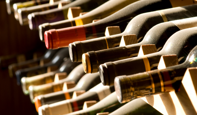 Αντιδρούν οι οινοποιοί στην επιβολή Ειδικού Φόρου Κατανάλωσης στο κρασί