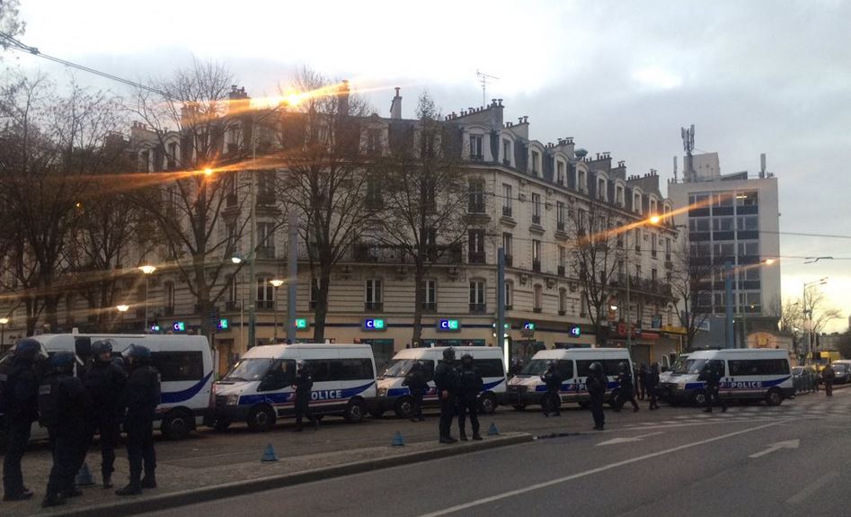 “Φρούριο” το Σεν Ντενί – ΦΩΤΟ