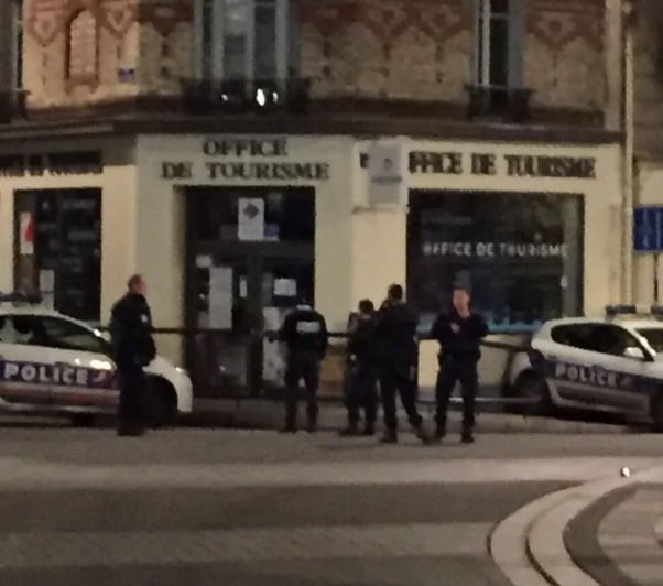 Ακόμα δύο συλλήψεις στο Σεν Ντενί – ΤΩΡΑ