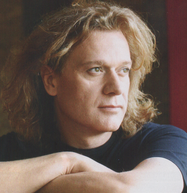 Αγνώριστος ο Γαϊτάνος – ΦΩΤΟ