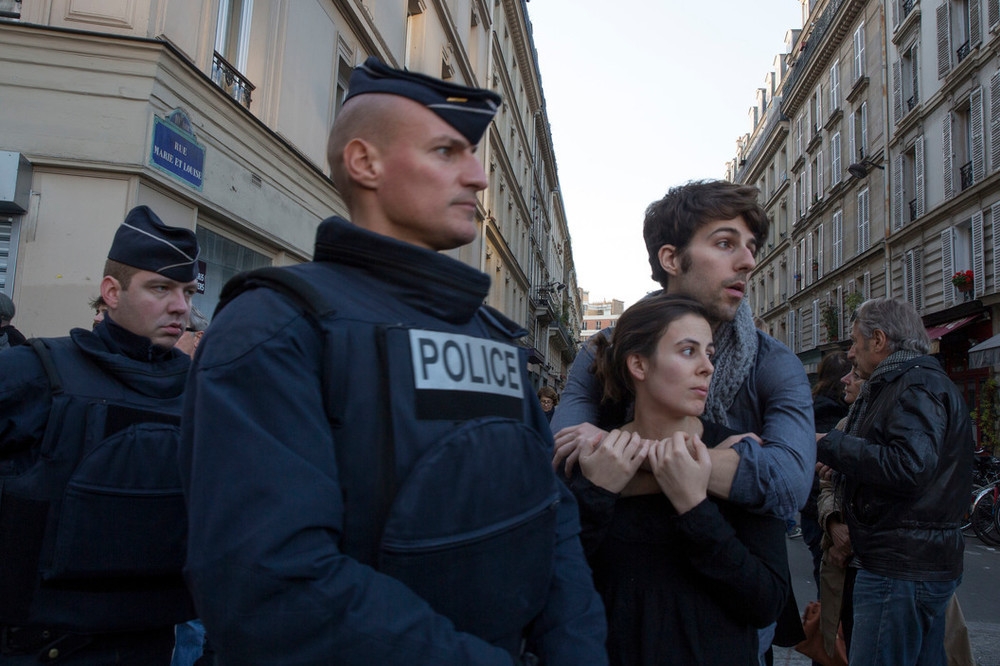 Ενισχύονται τα μέτρα ασφαλείας στο Παρίσι