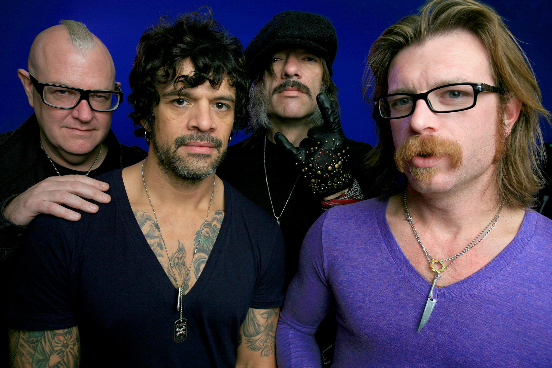 Oι Eagles of Death Metal θα εμφανιστούν μαζί με τους U2 στο Παρίσι