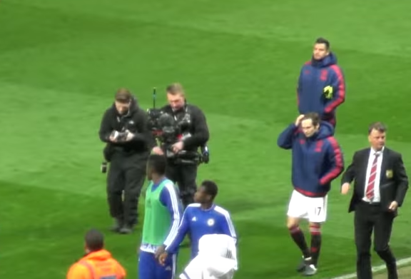 Οι αποδοκιμασίες στον Φαν Χάαλ – ΒΙΝΤΕΟ