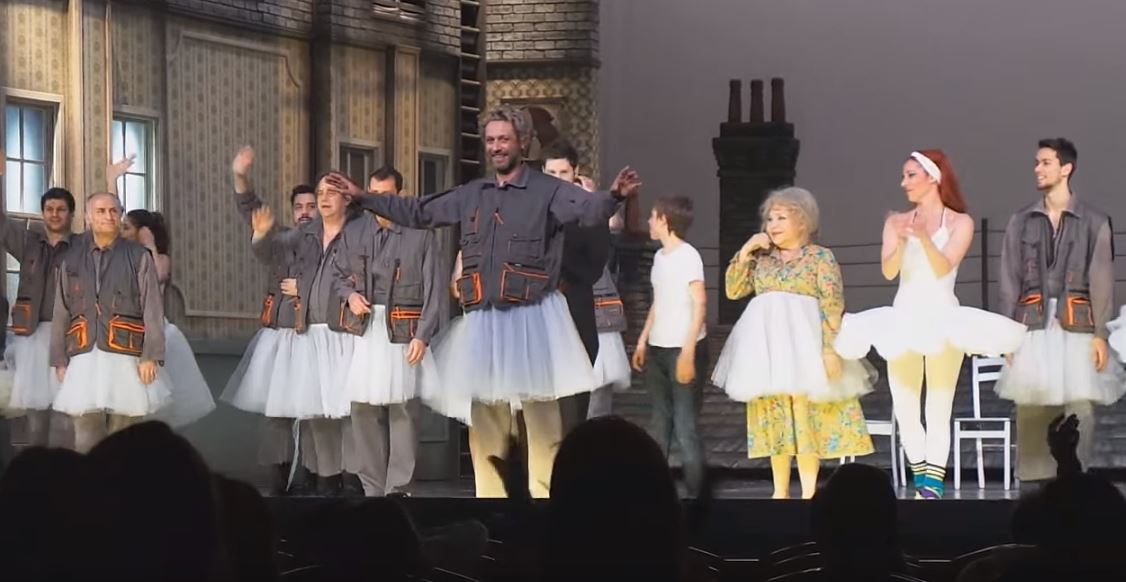 Η συγκίνηση του Χειλάκη για τον Χατζησάββα στη σκηνή – ΒΙΝΤΕΟ