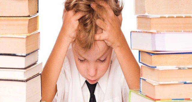 Δυσλεξία- Τα σημάδια της από πολύ μικρή ηλικία