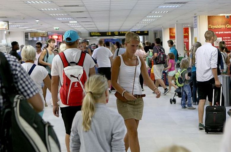 Πάνω από 1,5 εκατ. Ρώσοι τουρίστες στην Ελλάδα το 2016
