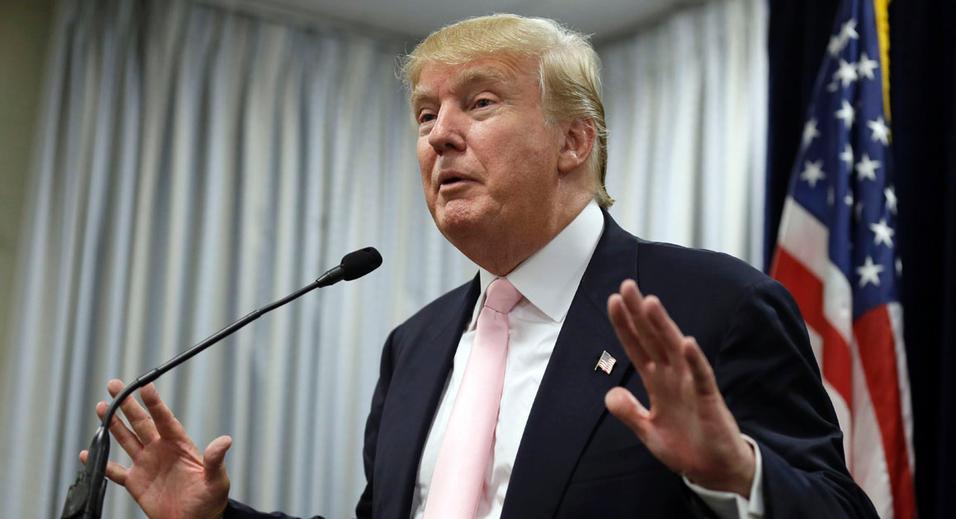 ΟΗΕ: Η πρόταση του Τράμπ για απαγόρευση εισόδου σε μουσουλμάνους είναι…