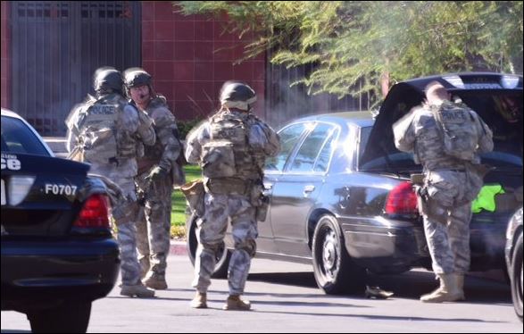 Συναγερμός στο Σαν Μπερναντίνο της Καλιφόρνια. Ένοπλος άνδρας άνοιξε πυρ – ΤΩΡΑ