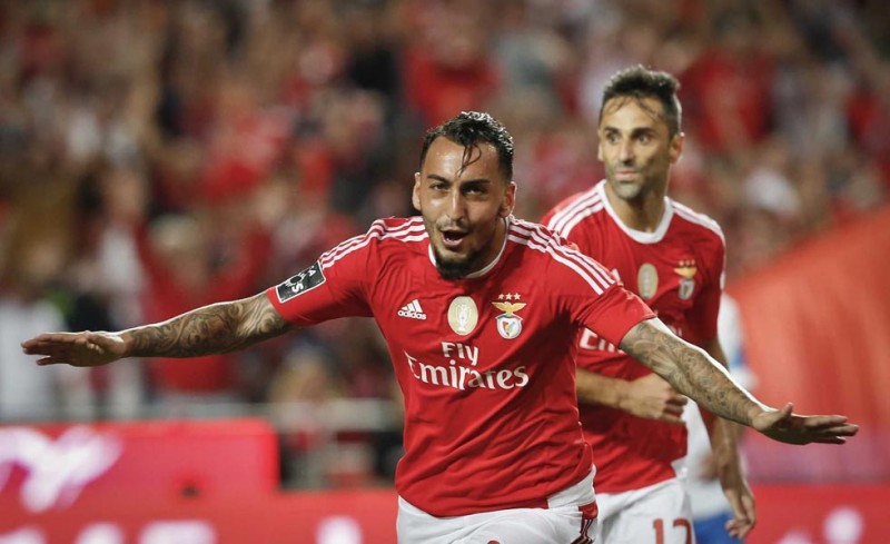 Το μαγικό τακουνάκι… του Μήτρογλου – ΒΙΝΤΕΟ