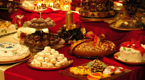 Πόσο μας παχαίνουν τα γλυκά των Χριστουγέννων
