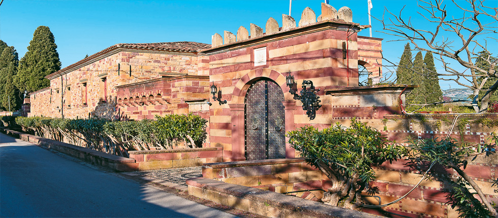 SOS για τον «επίγειο παράδεισο» της Χίου