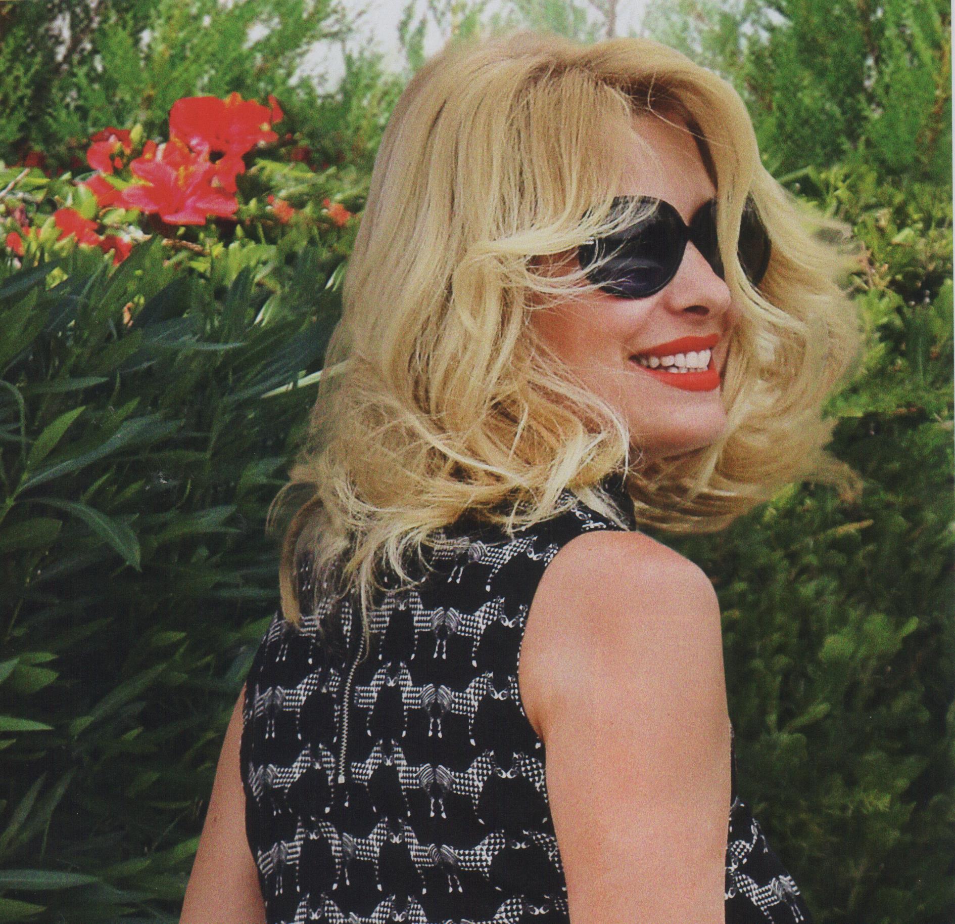 Περικύκλωσαν τη Μενεγάκη – ΦΩΤΟ