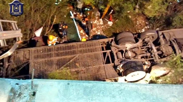 Αργεντινή – 41 νεκροί από την πτώση λεωφορείου σε φαράγγι