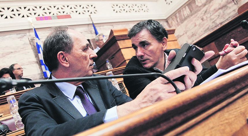 Πώς θα σώσετε το σπίτι σας από funds-“κοράκια”