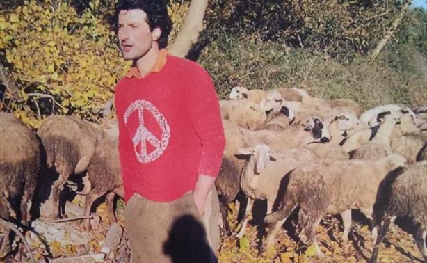 Γνωστός ηθοποιός έγινε αγρότης – ΦΩΤΟ