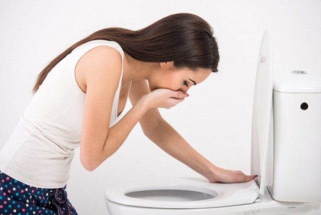 Στομαχική γρίπη- Τι είναι και πώς θα την αντιμετωπίσετε