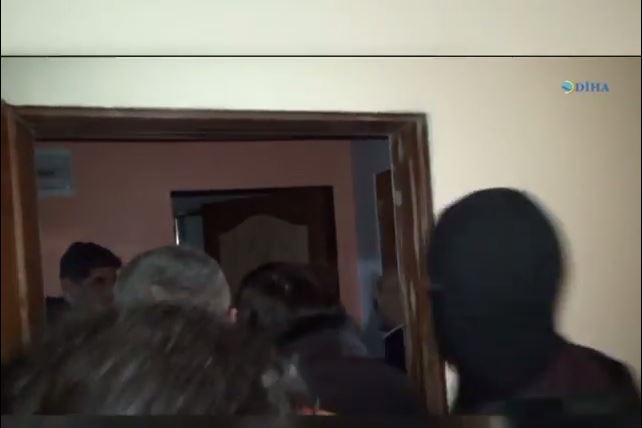 Τουρκία – Η στιγμή της δολοφονίας 25χρονης από την Αντιτρομοκρατική – ΒΙΝΤΕΟ