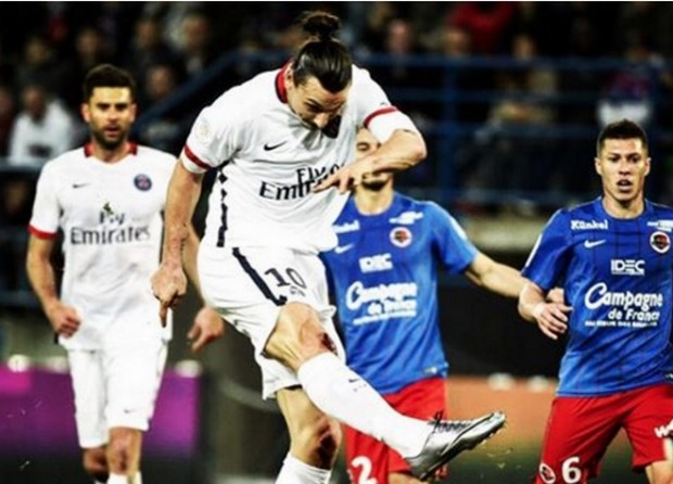 Εκπληκτικό γκολ από τον Ιμπραΐμοβιτς – ΒΙΝΤΕΟ