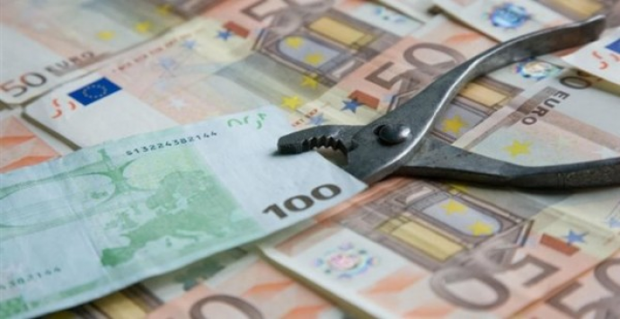 Ξεκινούν από σήμερα οι κατασχέσεις για χρέη προς τα Ταμεία
