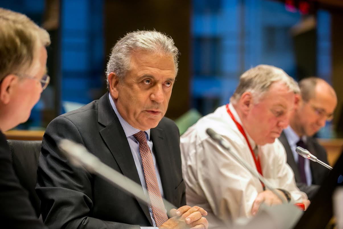 Αβραμόπουλος: Οι μετανάστες δεν είναι εχθροί μας