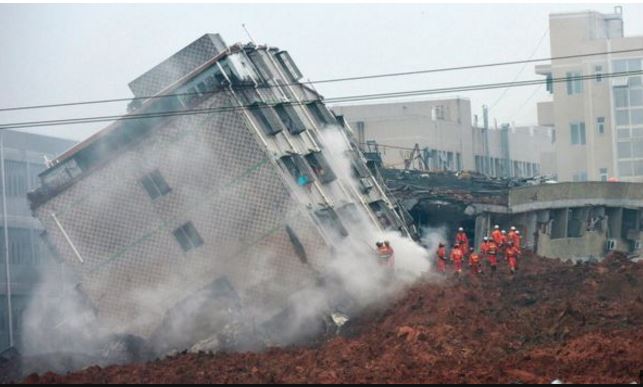 27 αγνοούμενοι από κατάρρευση κτιρίων στην Κίνα – ΒΙΝΤΕΟ – ΦΩΤΟ