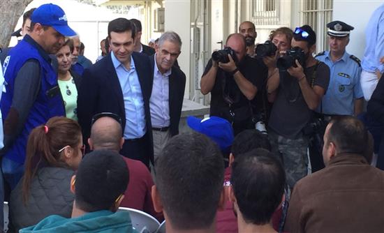 Αυτοψία στα hotspots από τον Τσίπρα – ΦΩΤΟ