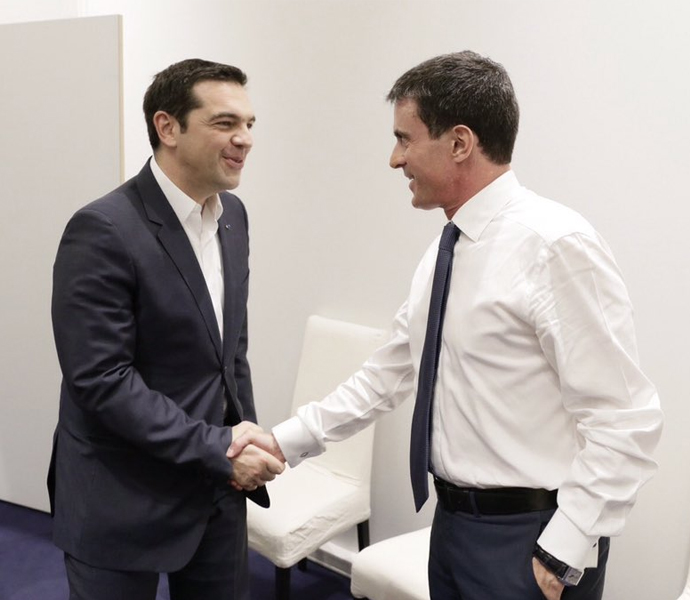 Επαφές Τσίπρα με Βαλς και Ιβάνοφ