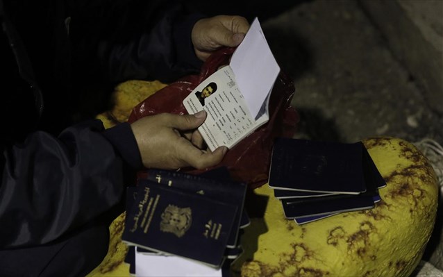 Welt: Το Ισλαμικό Κράτος εκδίδει πλαστά διαβατήρια