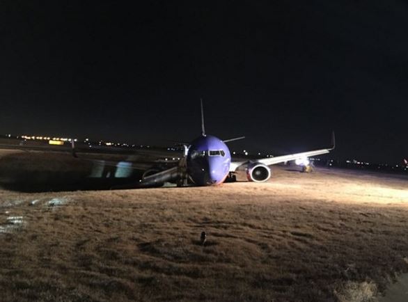Προσγείωση – θρίλερ για 138 επιβάτες – ΒΙΝΤΕΟ