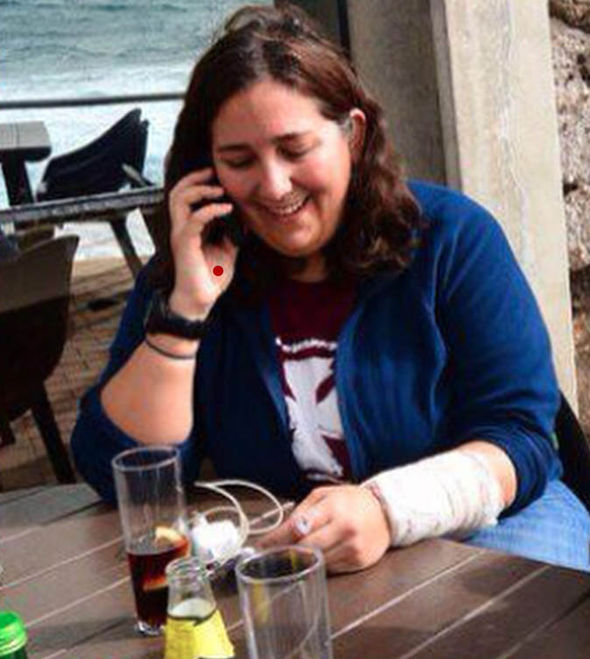 Γλίτωσε από τα σαγόνια του καρχαρία – ΦΩΤΟ