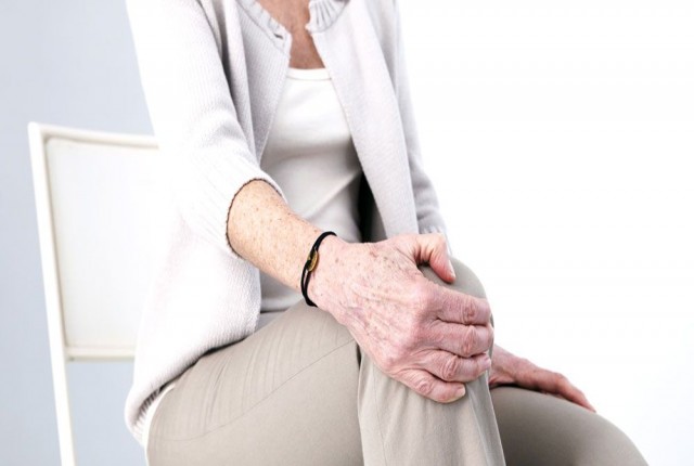 Πόνος στα κόκαλα – Τα απαραίτητα συμπληρώματα διατροφής που θα σε βοηθήσουν