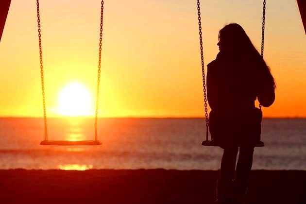 Κοινωνική φοβία: Θέλω να γνωρίσω κόσμο αλλά ντρέπομαι