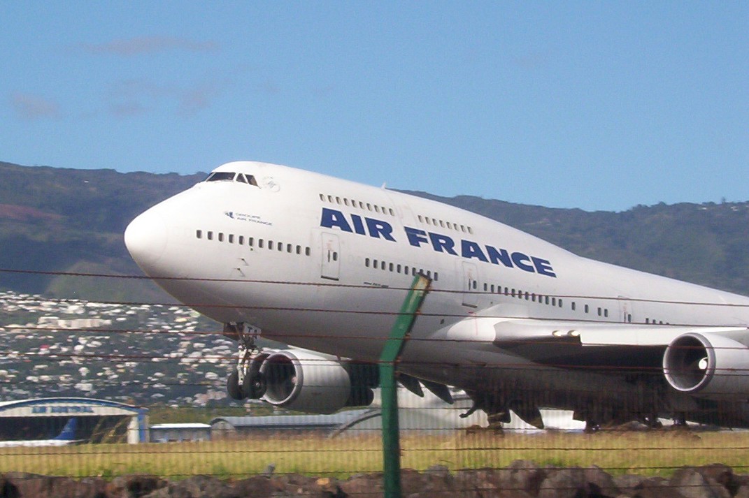 Υποψία για βόμβα σε αεροσκάφος της Αir France – Πραγματοποίησε αναγκαστική προσγείωση