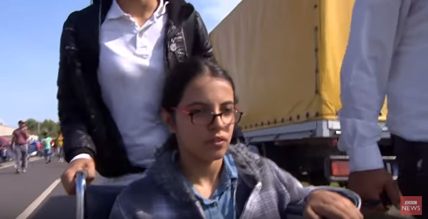 Έφτασε με το αναπηρικό καροτσάκι από τη Συρία στην Ευρώπη – BINTEO