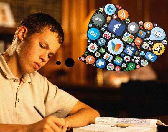 Κόβουν τα social media στους 16χρονους οι Βρυξέλλες;