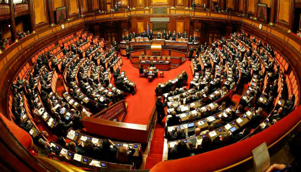 Ιταλία – Εγκρίθηκε ο κρατικός προϋπολογισμός για το 2016